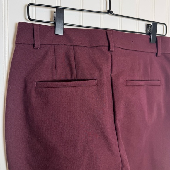 LOFT Curvy Sutton Skinny Women's Burgundy Wine Dress Pants Size 4 - Picture 7 of 13